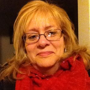 Meet your Posher, Mirta